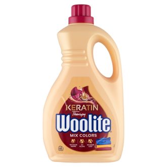   Woolite Keratin Therapy folyékony mosószer keratinnal színes ruhákhoz 45 mosás 2,7 l