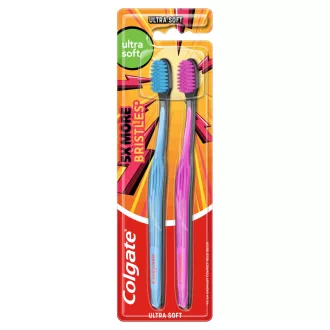 Colgate Ultra Soft lágy fogkefe 2 db