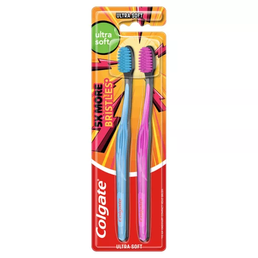 Colgate Ultra Soft lágy fogkefe 2 db