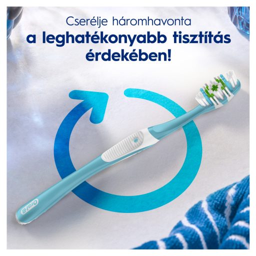 ORAL-B PRO-CLEAN Fogkefe – Eltávolítja A Lepedéket És Küzd – Medium Sörték, 2
