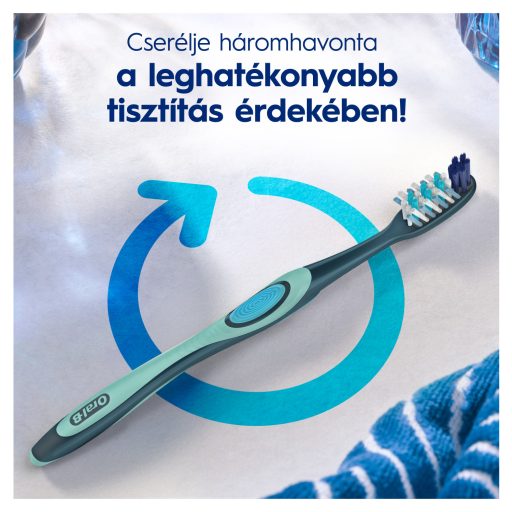 ORAL-B PRO-CLEAN ADVANCED Manuális Fogkefe – Mélytisztítás – Medium, 2
