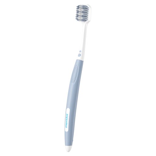 meridol Gum Protection + Sensitive lágy fogkefe érzékeny fogínyre 1 db