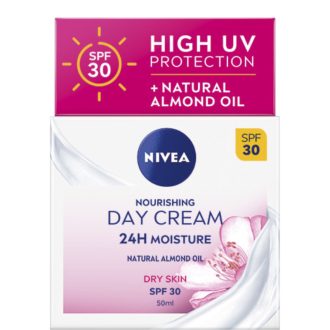 Nivea arckrém 50ml Essentials Tápláló nappali FF30