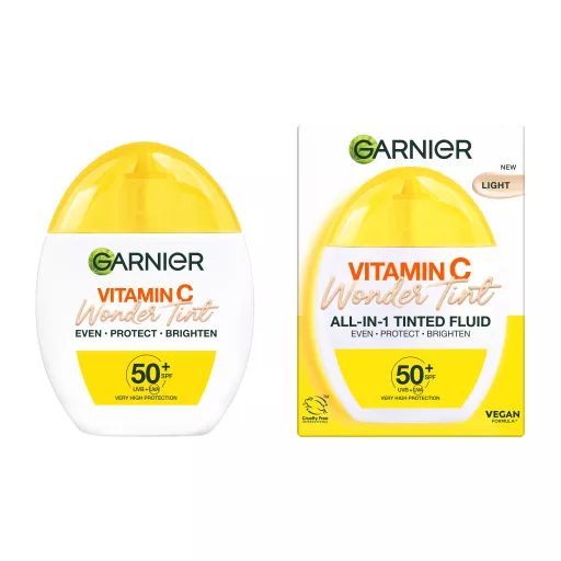 Garnier fényvédő arckrém 40ml színezett fluid C-vitamin SPF50+ világos