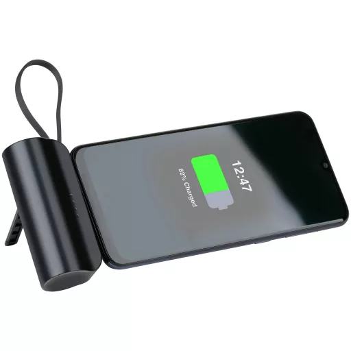 Grundig powerbank 5000 mAh beépített USB-C csatlakózó fekete
