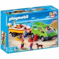 Playmobil Családi furgon hajóval és vontatóval