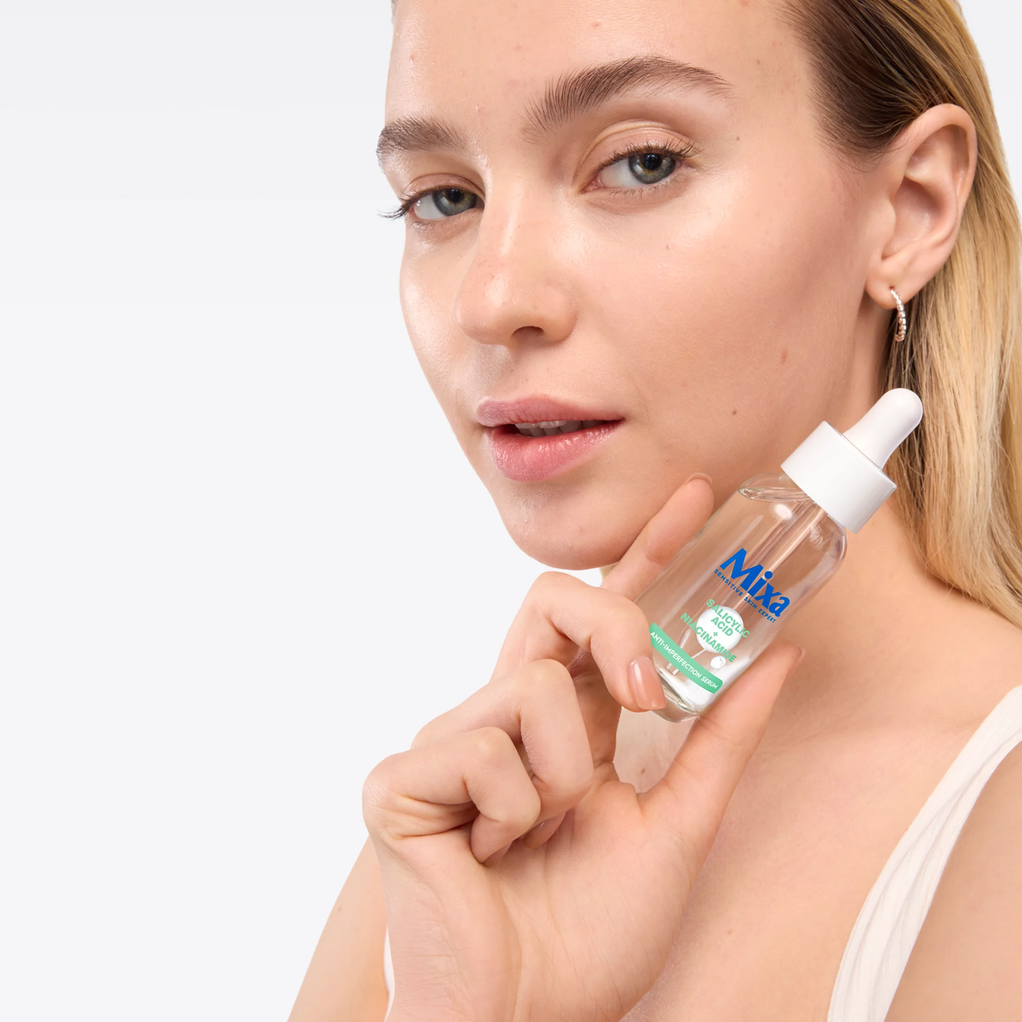 Mixa arcszérum 30ml Niacinamid és Salicylic Acid Anti Imperfection 
