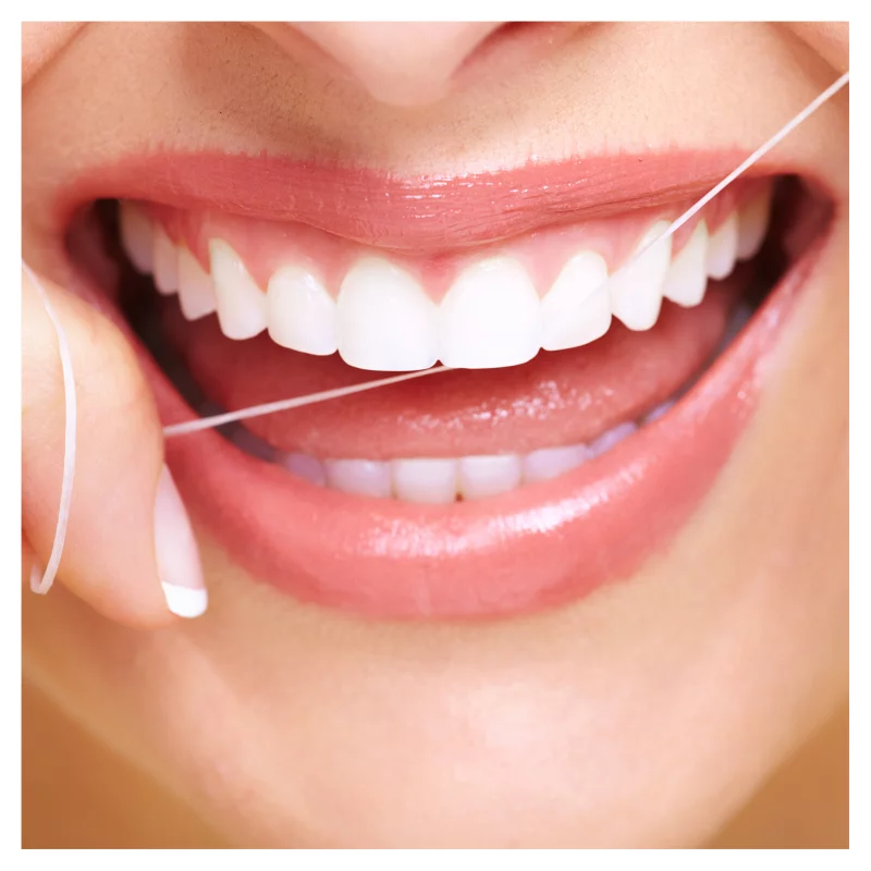 Oral-B Essential Mentolos Fogselyem, 50 m