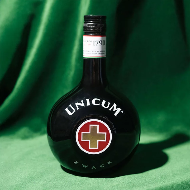Zwack Unicum gyógynövénylikőr 40% 0,5 l