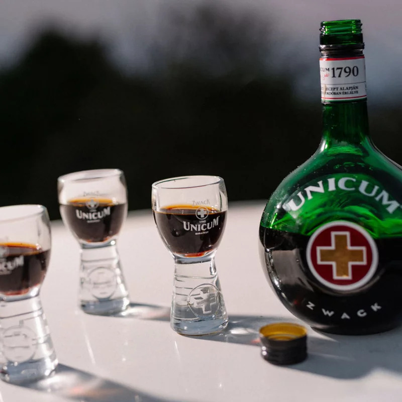 Zwack Unicum gyógynövénylikőr 40% 0,5 l