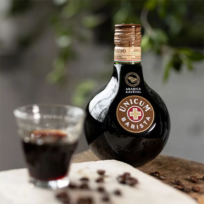 Zwack Unicum Barista gyógynövénylikőr arabica kávéval 34,5% 0,5 l