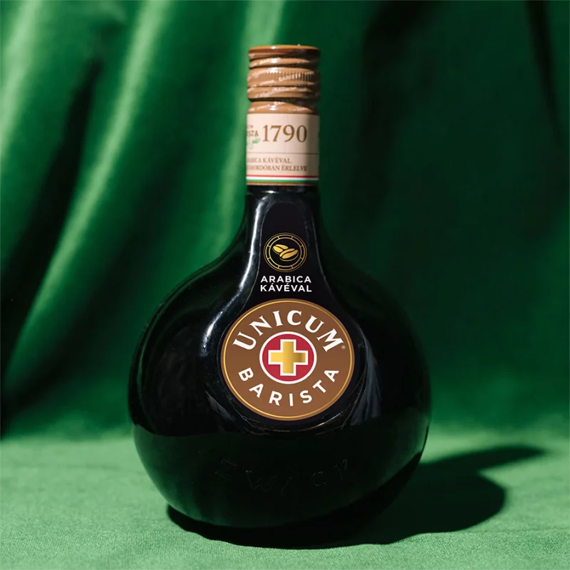 Zwack Unicum Barista gyógynövénylikőr arabica kávéval 34,5% 0,5 l