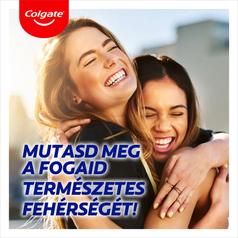 Colgate Max White közepes fogkefe 2 db