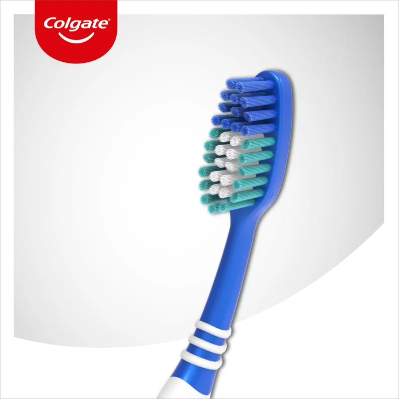 Colgate Extra Clean közepes fogkefe 2 db