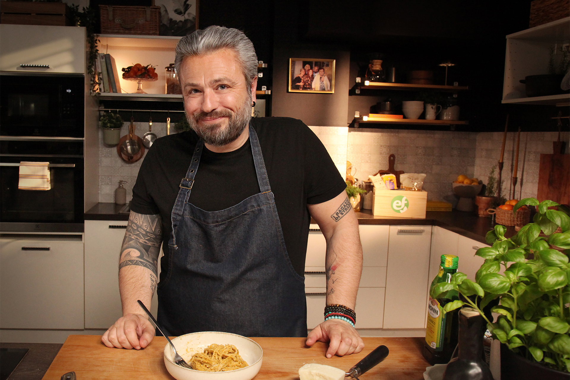 Pesto Trapanese - nézd meg, hogy készíti Roberto!