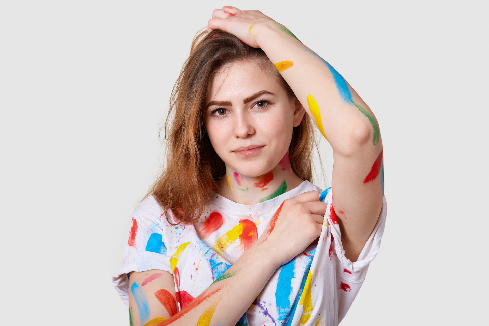 Festékfolt eltávolítása a ruhából és a parkettáról