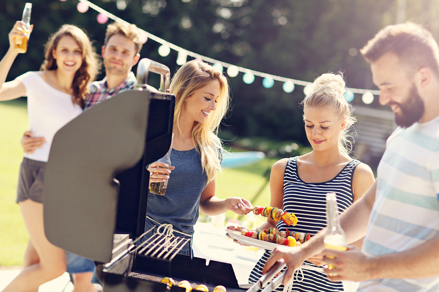 Kezdődhet a kerti parti!