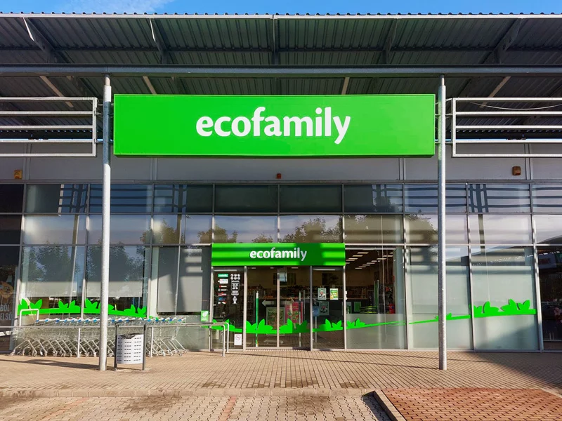 Ecofamily üzlet bejárata, Dunaújváros (Zone Bevásárlóközpont)