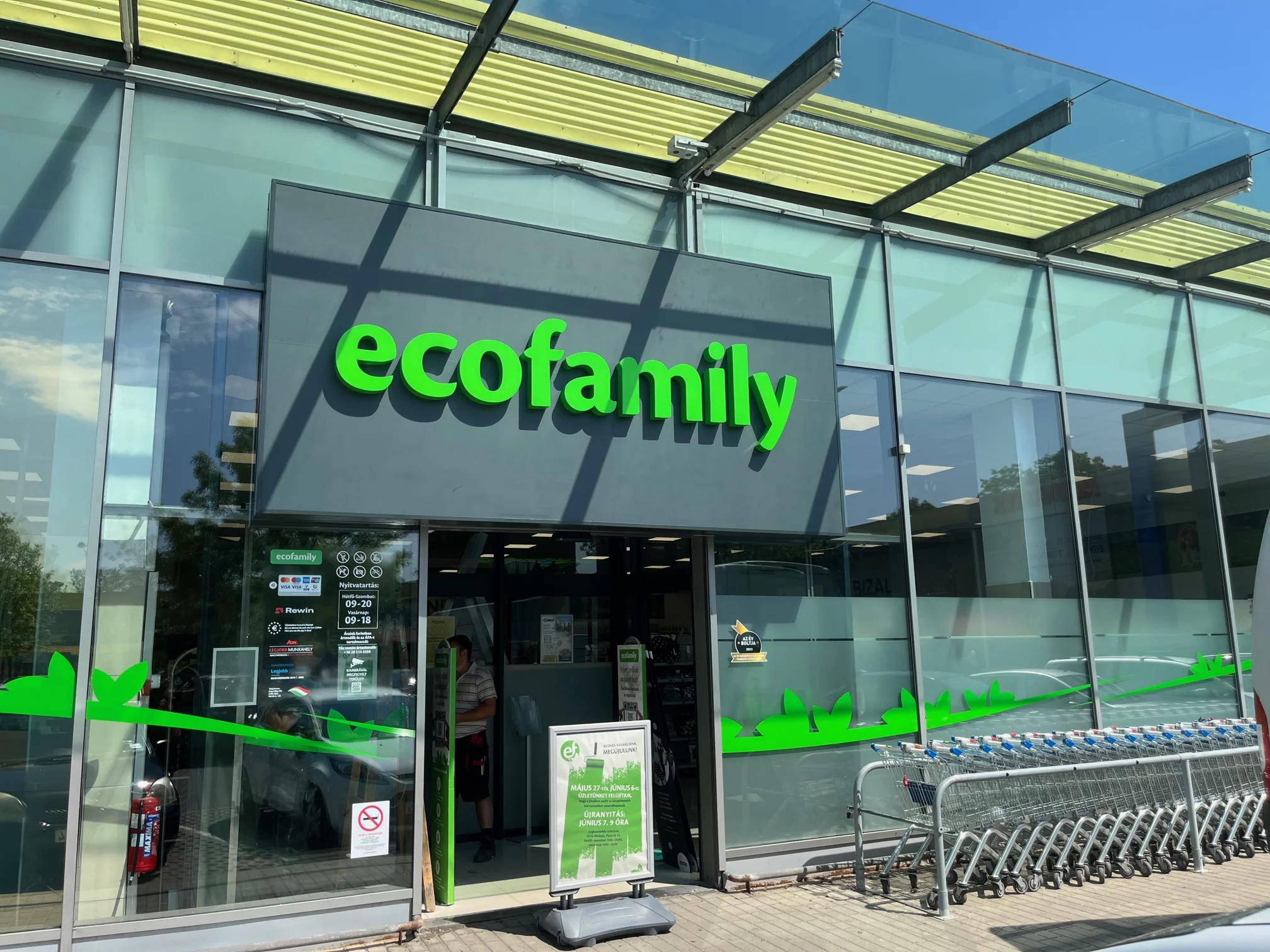 Ecofamily üzlet bejárata, Miskolc (Stop Shop)